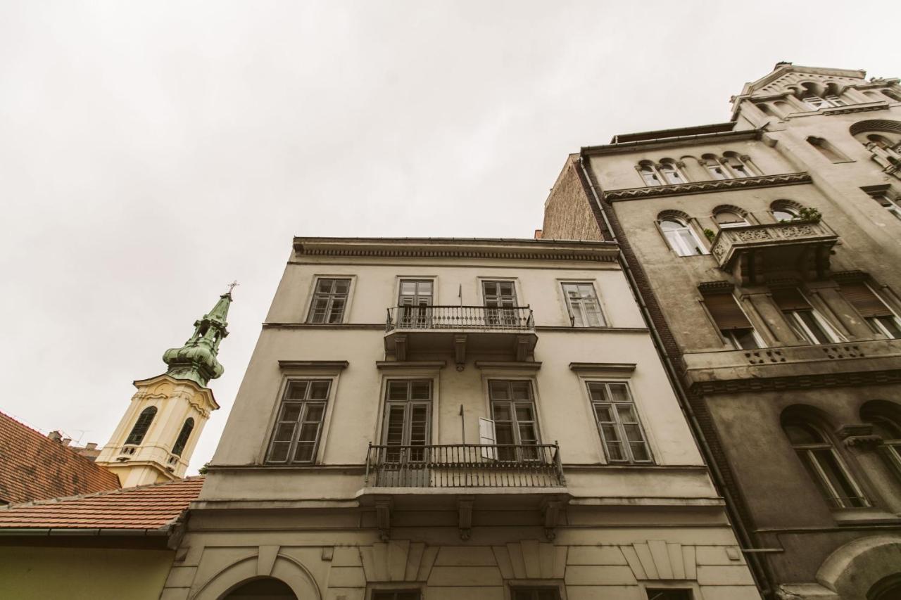 The Chapel - History, Tradition, Luxury Budapeste Exterior foto